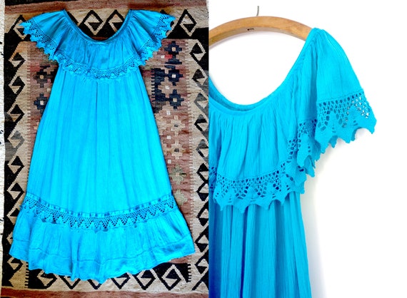 1970s mexican dress / turquoise hippie crochet dre