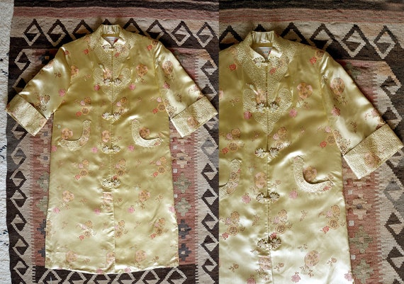 1970s vintage robe / bohemian Chinese jacket / vi