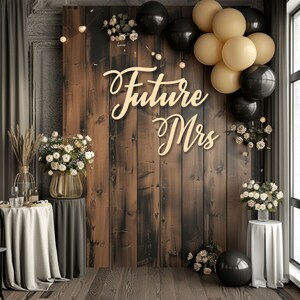 Future Mrs Sign, Bridal Shower Backdrop, Bridal Shower Décor ...