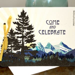 Craftsman Three Sisters Mountain Landscape Wedding Livret 3pg Booklet Invitation with Envelope and RSVP // BP1 image 1