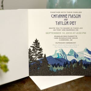 Craftsman Three Sisters Mountain Landscape Wedding Livret 3pg Booklet Invitation with Envelope and RSVP // BP1 image 2