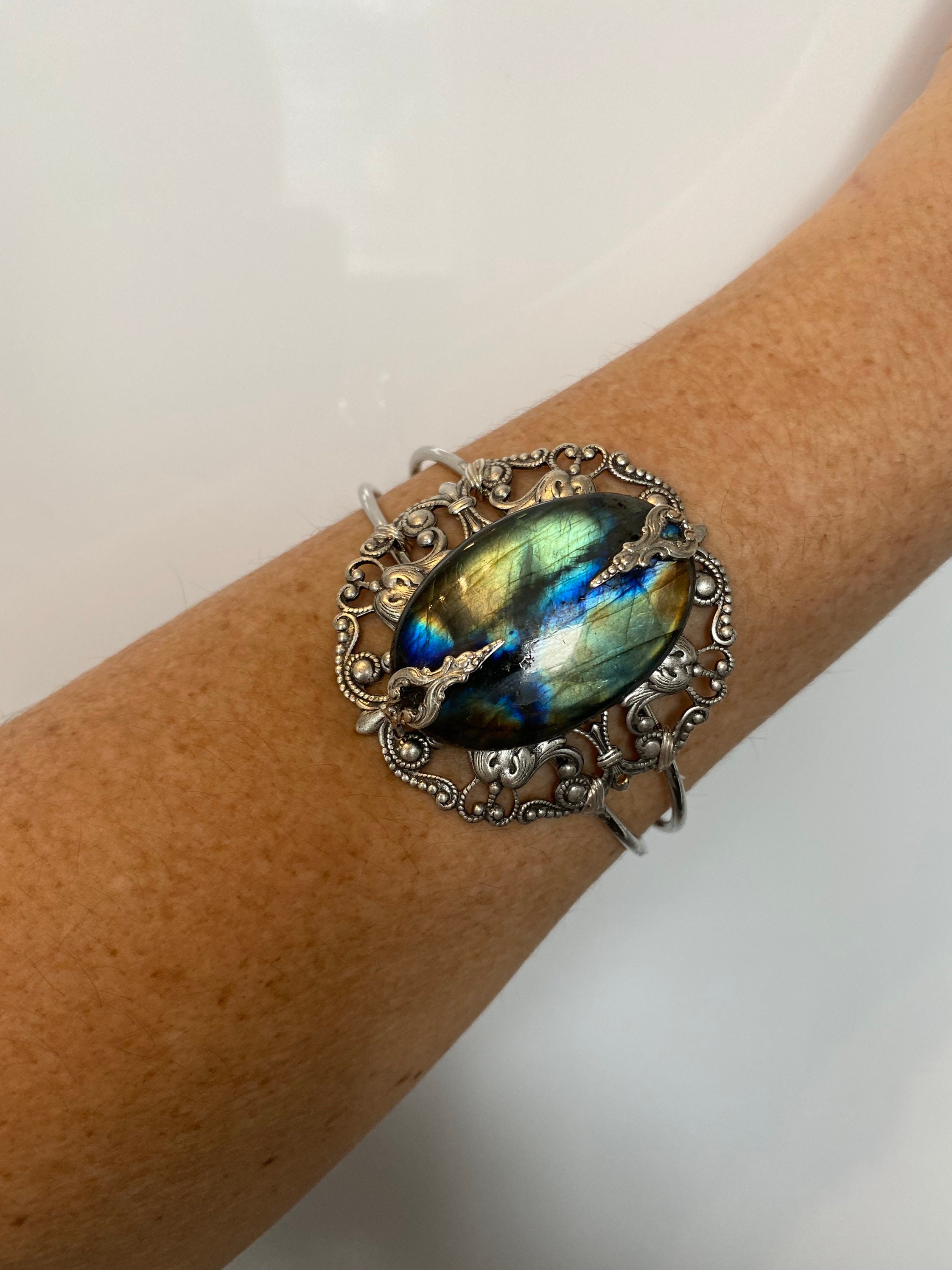 Beautiful labradorite bracelet Etsy