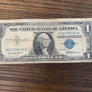 1957 1.00 Silver Certificate - Small Size Notes - Antique Note - US Small Notes - Small Size Note - - Collectible Notes
