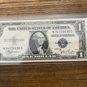 1935 1.00 Silver Certificate - Small Size Notes - Antique Note - US Small Notes - Small Size Note - - Collectible Notes