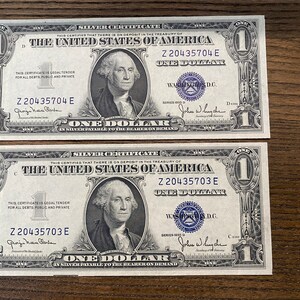 1935 1.00 Silver Certificate - 2 consecutive notes - Small Size Notes - US Small Notes - Collectible - Antique Currency