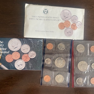 1989 Uncirculated Coin Set - Mint Set - US Coins - Antique   Currency - Proof Coins - US Coins - env 5