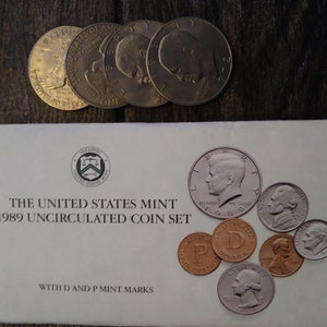 1989 Antique Mint Set - Along with 4 Eisenhower Dollar Coins