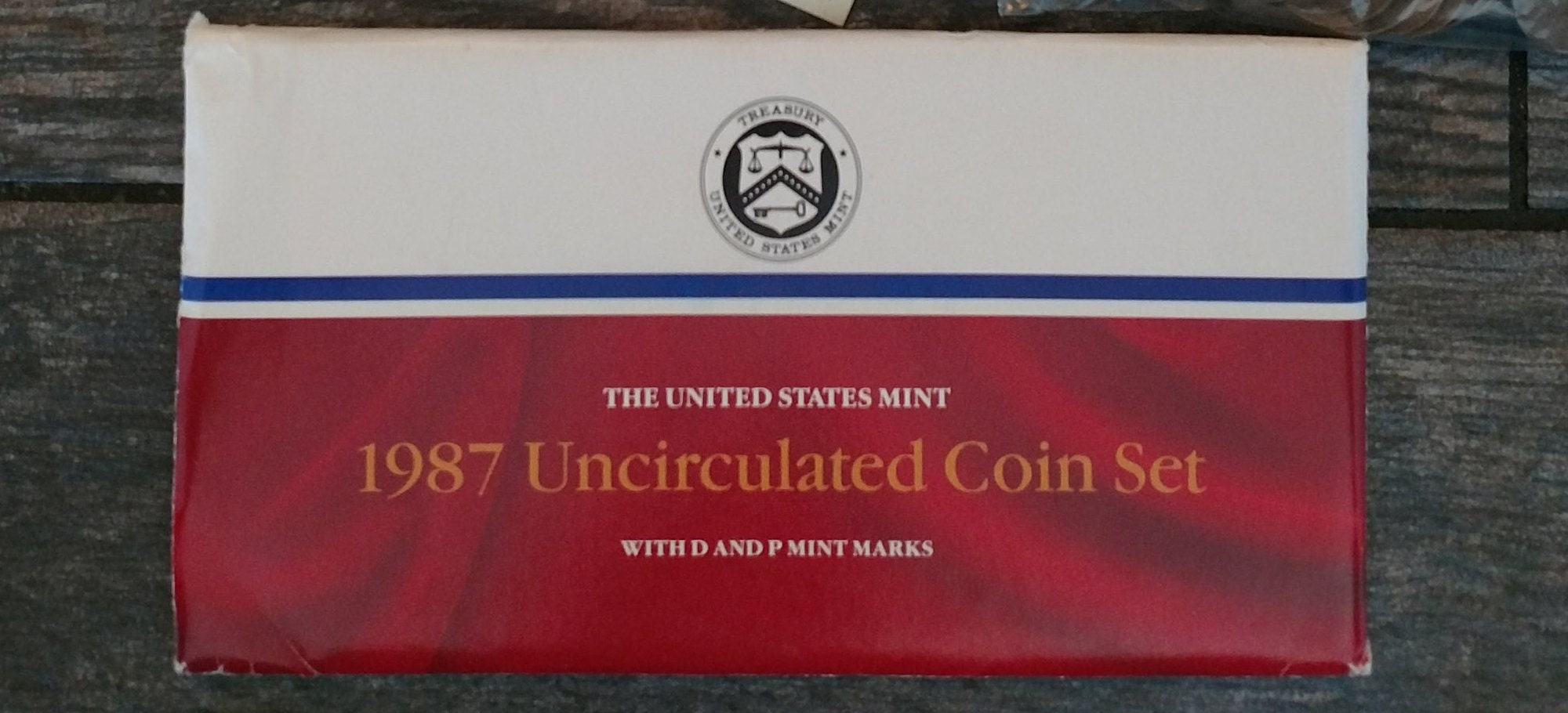 1987 Antique Mint Set Mint Sets - Mint Coins - Proof Sets - Collectible coins - US Coins
