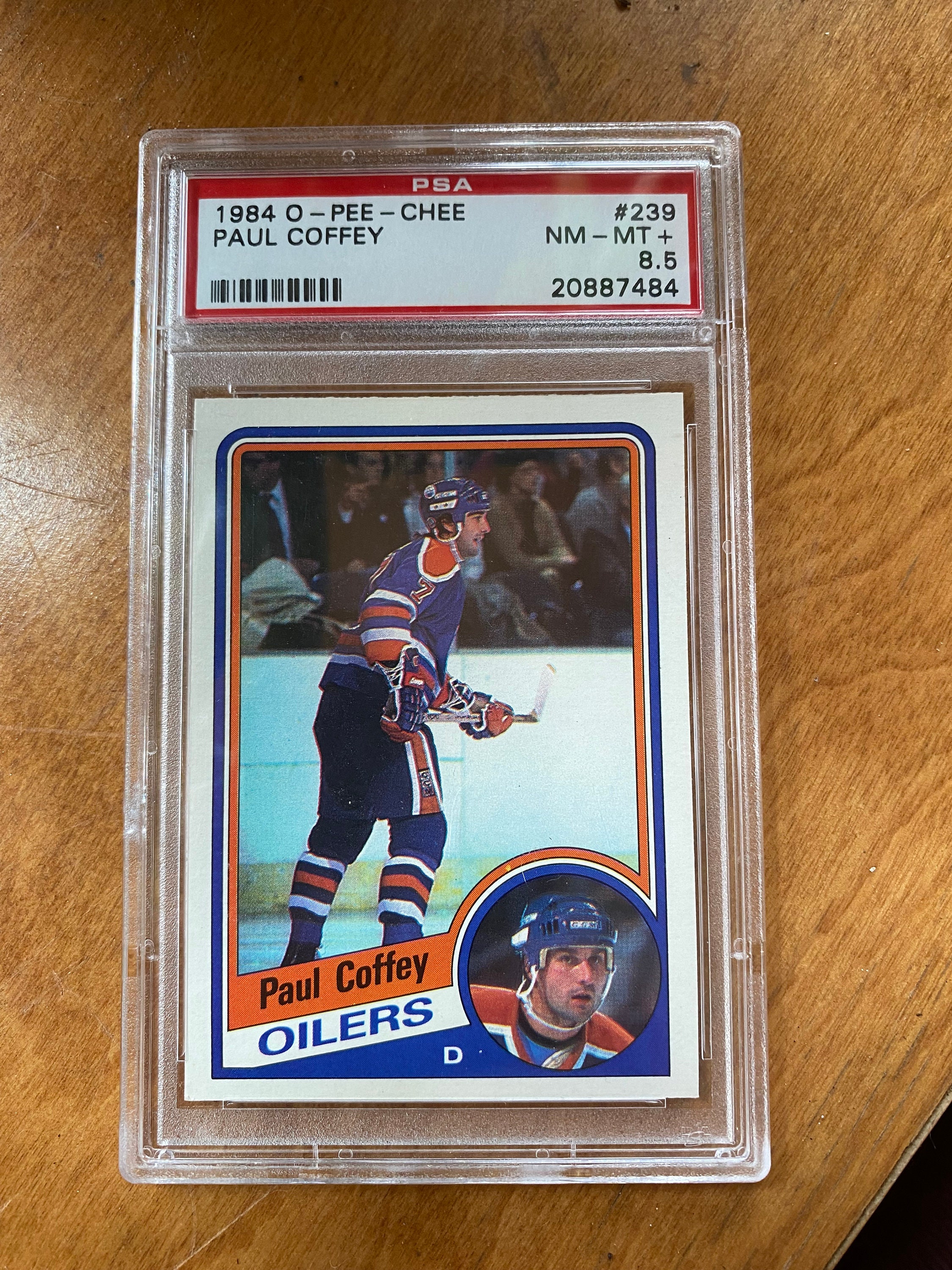 Lot - (NM-MT) 1984-85 O-Pee-Chee Pat LaFontaine Rookie #129 Hockey Card