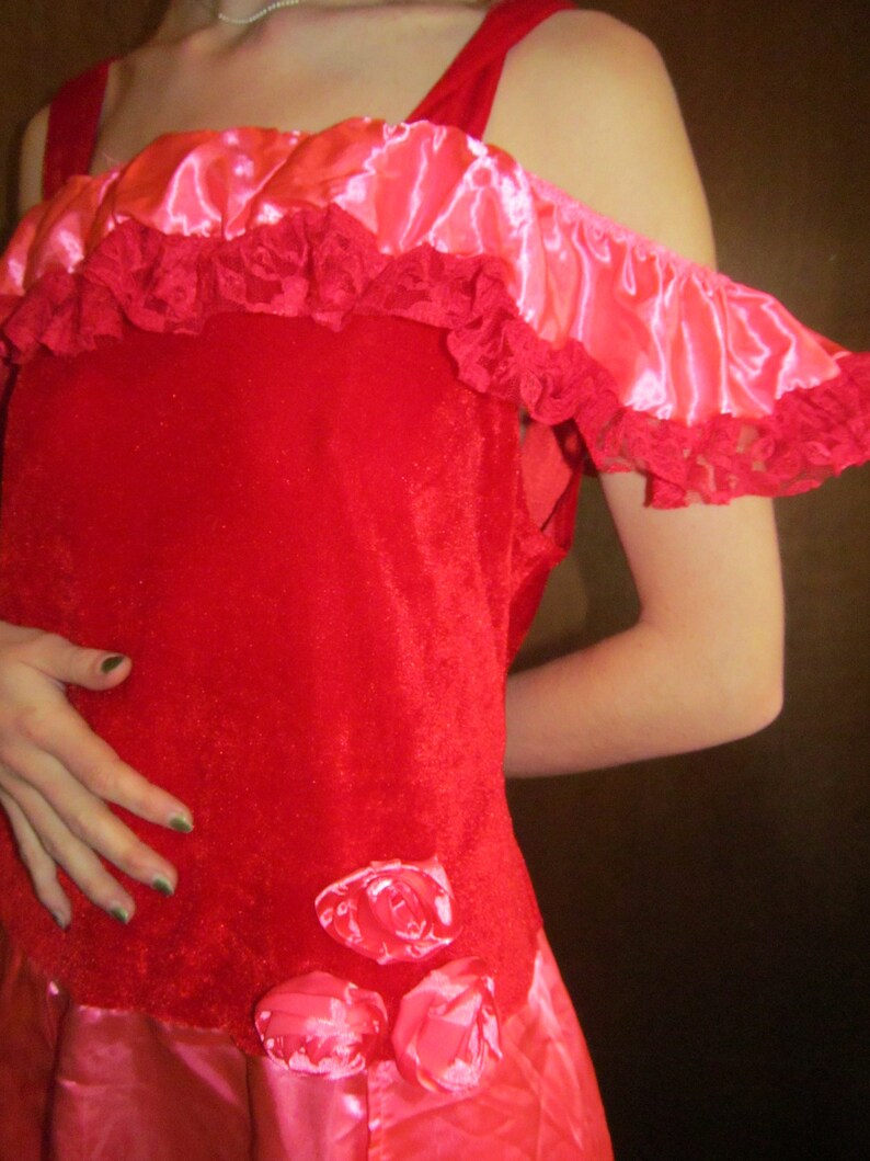 Lace Dress Velvet Costume Harajuku or Western Style Ruffly Satin