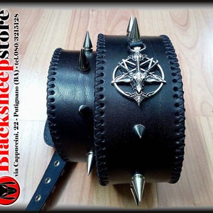 Leather shoulder strap with Baphomet studs, hand stitching, with padding, leather guitar strap, thickness 3 mm Made in Italy, pentagram, esoteric