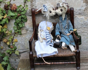 NEEDLE FELT ALPACA/Handmade Llama/Fibre Art Doll/Cute Llama/Alpaca Lovers Gift/Zoo Animals/Primitive Folk Art Doll/Llama Art 'Horace'