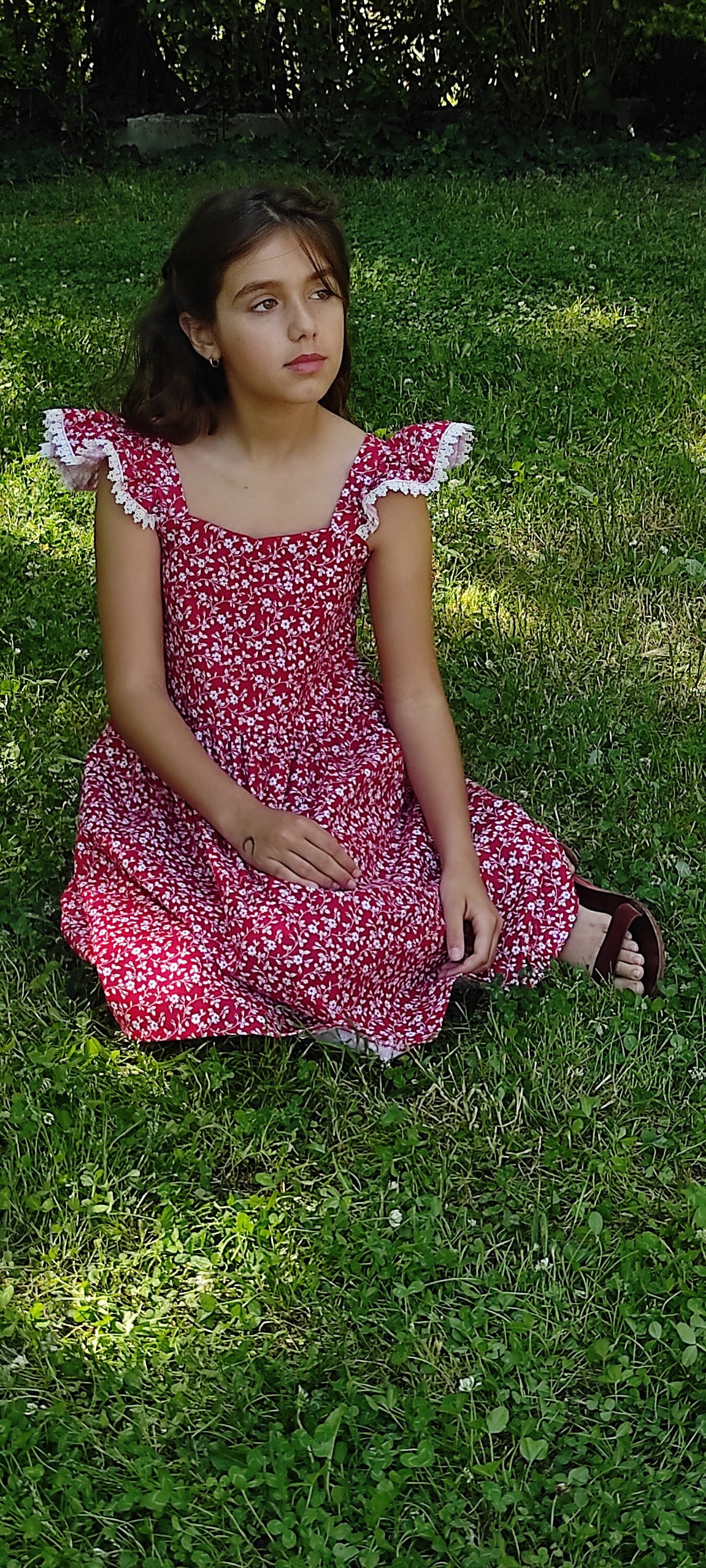 Red floral dress Red sundress for toddlers and girls Red summer dress Flutter sleeve dress Knot back dress Vintage style dress