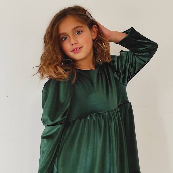 Green velvet dress, Christmas dress, special occasion, party dress, girls dress, velvet dress, Juliette sleeve, puff sleeve, Christmas Eve