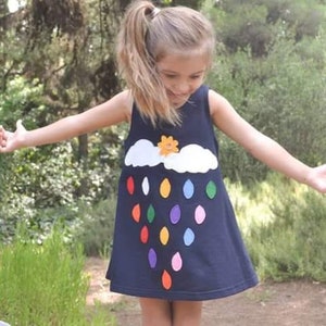 Regenbogen Mädchen Kleid, bunte Regentropfen Kleid, Regentropfen Applikation, Mädchen Kleid, Kleinkind Kleid Regenbogen, Applikationen Kleid, Winter Mädchen Kleid