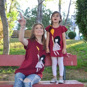 Mama tochter outfit Matching outfit Girl with balloon Mother&#39;s Day gift Mother and daughter matching clothes Mother&#39;s Day shirt