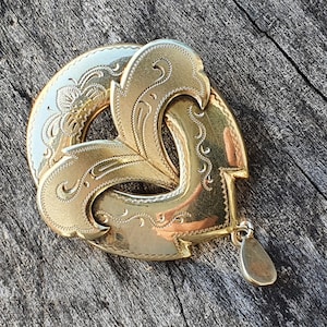 Finnish Vintage 1940s Traditional Folk Style Dangly Gilded Silver Brooch