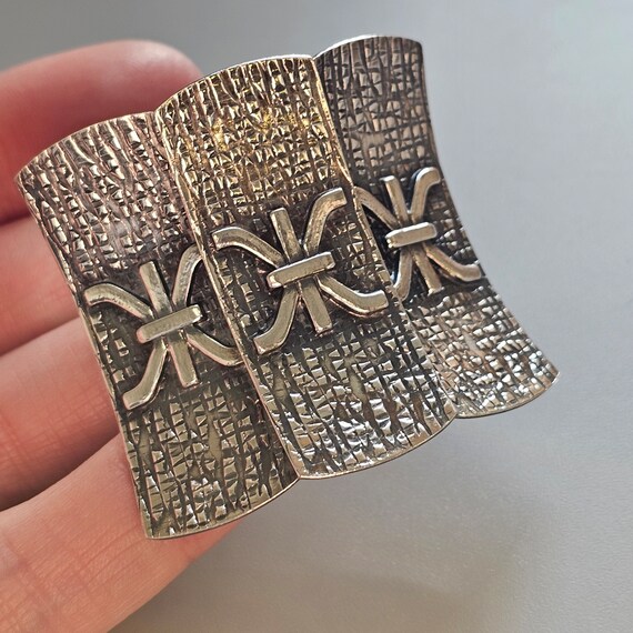 Broche Brutaliste Années 70 - Bijou D'artiste En Bronze Laiton Doré, Personnages Stylisés