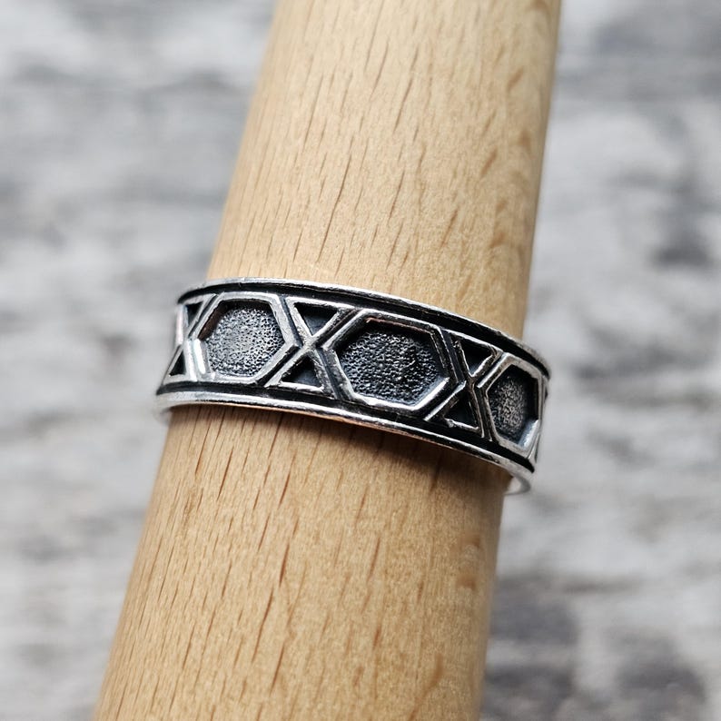 Modernist Sterling Silver Geometric Band Ring - UK Ring Size X 1/2 - US ...