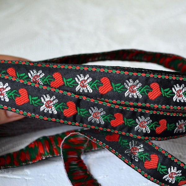 Black red white green jacquard ribbon trim with flower heart Embroidery trim by the yard Ukrainian Folkloric Ethnic thin trim Width 0.8" 2cm