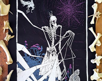 Sew-on Back-Patch ~ MYCELIAL DEATHBIRD ~ Red or Green versions