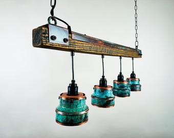 Suspension en bois rustique - Lampe en métal patiné, éclairage industriel fait main