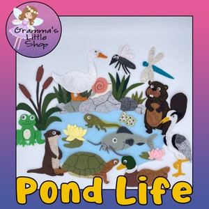 Könnte beinhalten: Filz-Applikationsset mit verschiedenen Tieren aus dem Teichleben, darunter ein Frosch, eine Schildkröte, ein Biber, eine Ente, ein Fisch, eine Libelle und eine Gans. Das Set trägt den Titel "Pond Life" und ist perfekt für fantasievolles Spielen und das Lernen über die Natur.