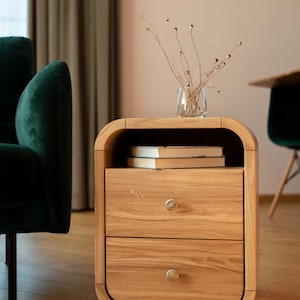 Wooden Nightstands Pair, Bedside Table Pair, Set of Nightstands in Natural Oak with soft closing drawers and shelf, Bedroom Storage
