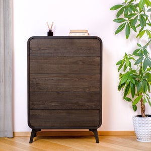 High Chest of Drawers, High Dresser, Bedroom Dresser in solid wood with 5 drawers, Mid century Dresser, Solid Wood Tall Dresser, Handmade