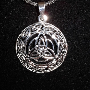Sterling Silver Celtic Trinity Knot Work Pendant