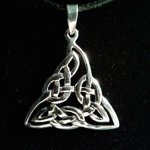 Sterling Silver Celtic Triangle knot work Pendant