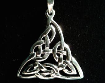 Sterling Silver Celtic Triangle knot work Pendant