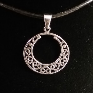 Sterling Silver Celtic Heart Pendant -- w8908