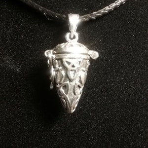 Sterling Silver Celtic Hinged Pendant with Triquetras -- w9366