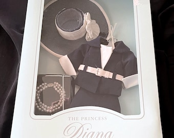 Franklin Mint Princess Diana Collector Bear Wardrobe Ensemble Navy