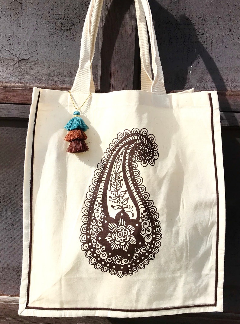 Paisley Market Tote with Tassel Market bag Everyday Bag Tote Beach Bag Colored Trim Tote Reusable Tote Carry-All Bag