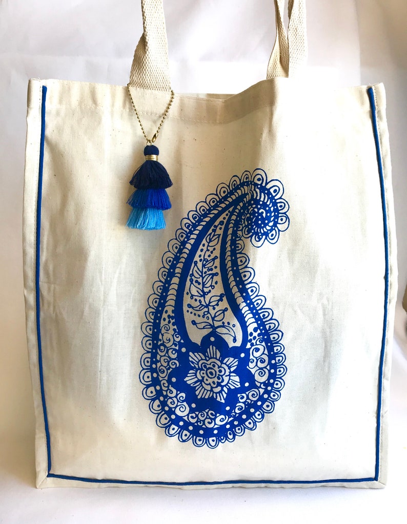 Paisley Market Tote with Tassel Market bag Everyday Bag Tote Beach Bag Colored Trim Tote Reusable Tote Carry-All Bag