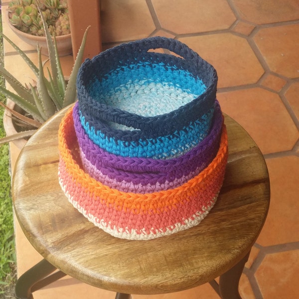 Crochet basket pattern multiple sizes