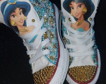 kids character converse
