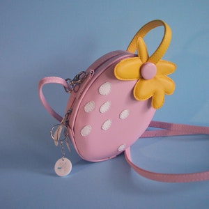 Fresa Flor mini- Stawberry handbag/crossbody MINI version