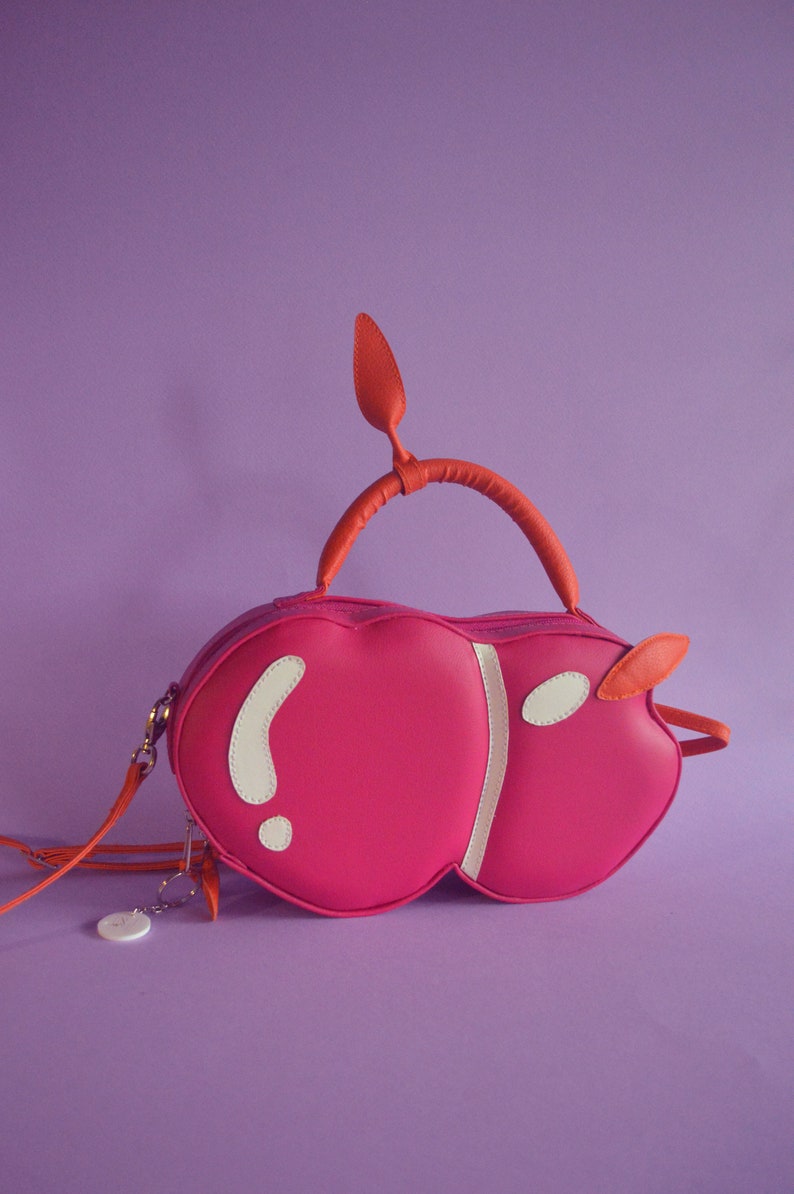 Circle Cereza Cherry Crossbody Handbag image 3