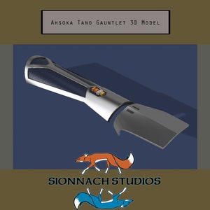 Könnte beinhalten: Ein 3D-Modell von Ahsoka Tanos Handschuh aus Star Wars Rebels. Der Handschuh ist silber und blau mit orangefarbenen Akzenten. Das Modell ist so positioniert, als würde es getragen werden.