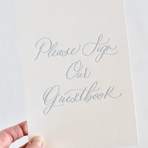 アンティークブルーの活版印刷「ゲストブック」サイン | 結婚式や特別なイベント