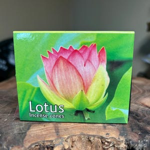 Kamini LOTUS Räucherkegel/ Aromatherapie/ Geschenk/ Blumenduft/ Meditation/ Räucherkegel/ Altar/ Reinigung