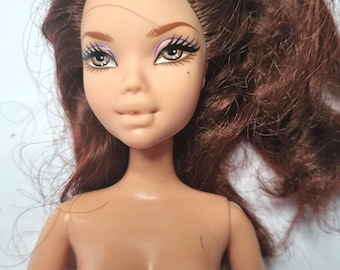 Poupée Barbie My Scene nue à personnaliser ou à jouer