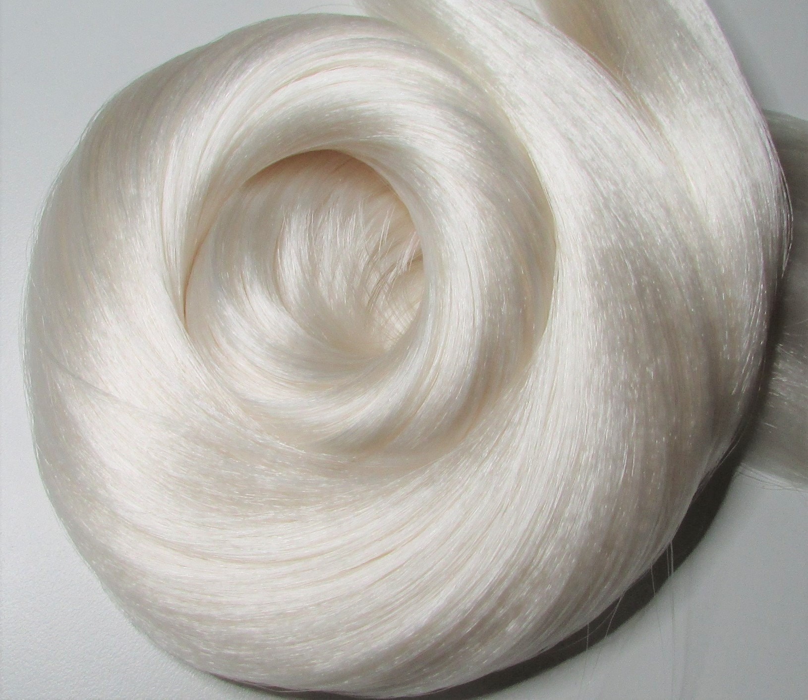 WHITE PEARL Saran Doll Hair for Custom Reroots 0015