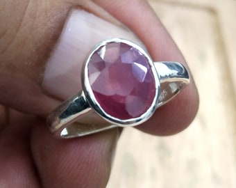 Bague rubis naturel : pierre précieuse en argent sterling de 5,5 carats