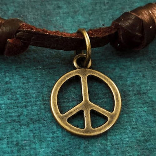Peace Sign Necklace Hippie Necklace Boho Jewelry Peace Etsy Canada