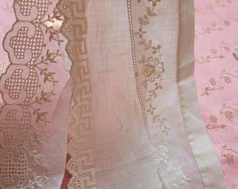 Lote de 5 piezas vintage de ribete de ojal bordado a mano de algodón transparente con detalles florales.