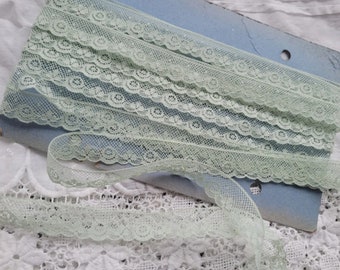 1" wide GREEN French Val Valenciennes lace edging Vintage Victorian pillows dolls 3 yards cotton